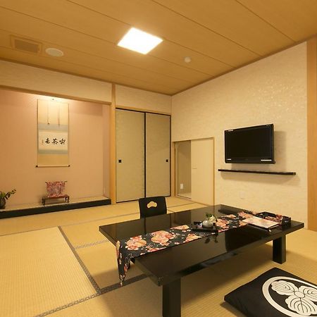 Matsui-Bekkan Hanakanzashi Kyoto Exterior foto